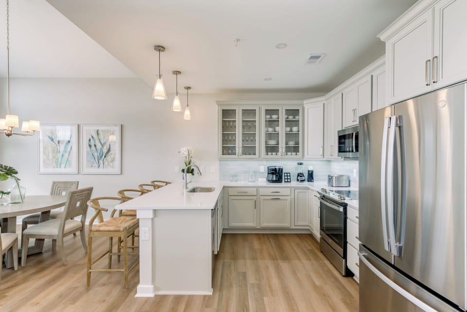 Kitchen with Bar Seating