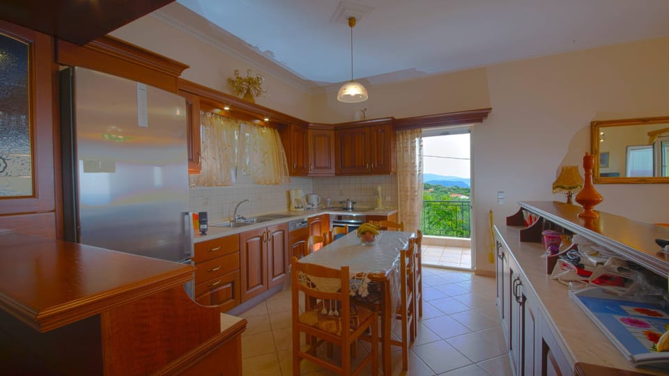 House | 3 bedrooms, Internet