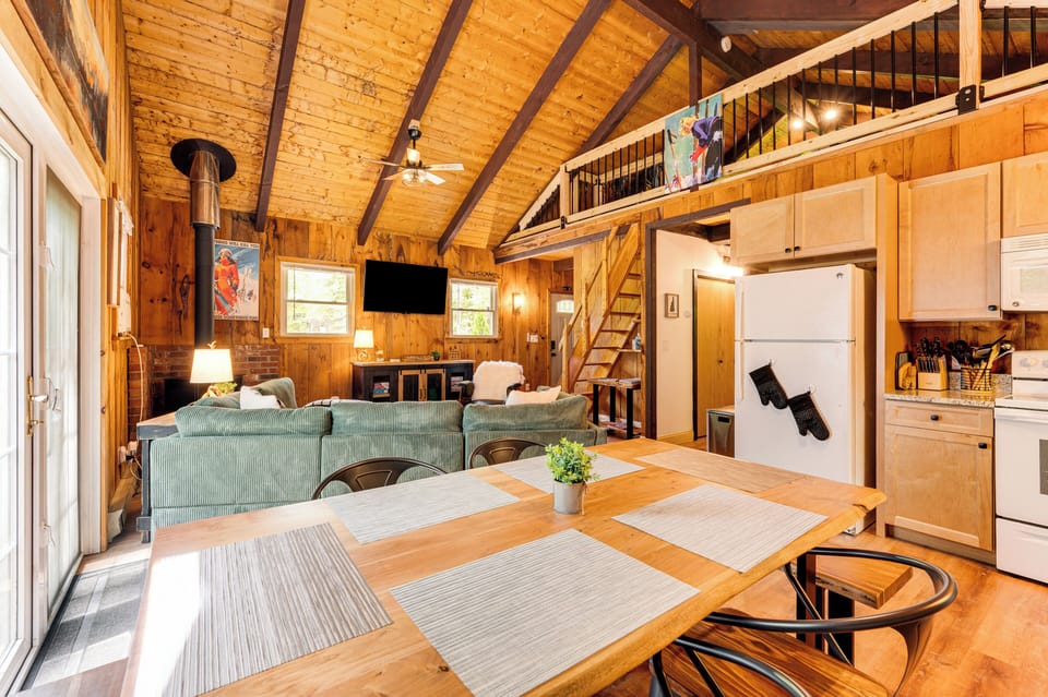 House (2 Bedrooms) | Interior