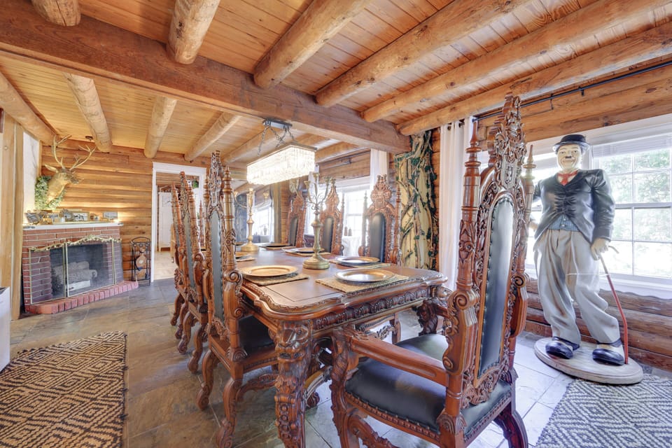 House (4 Bedrooms) | Interior