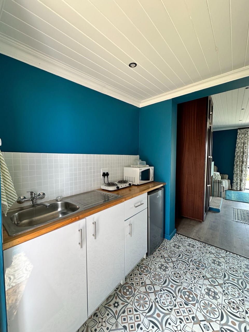 Cabin, 1 Bedroom, Accessible, Smoking | Interior