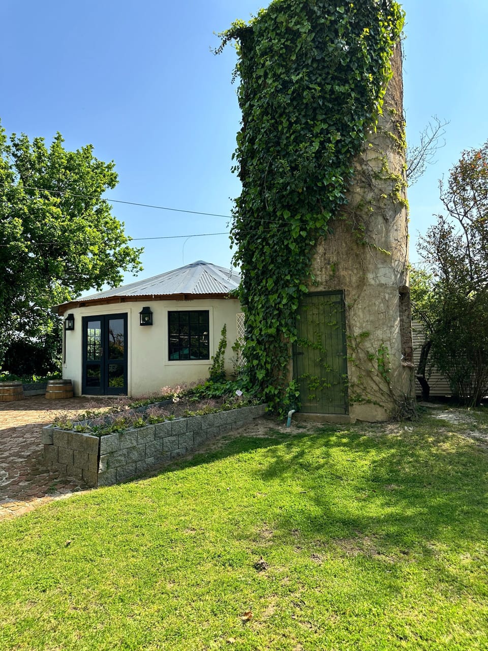 Cabin, 1 Bedroom, Accessible, Smoking | Garden