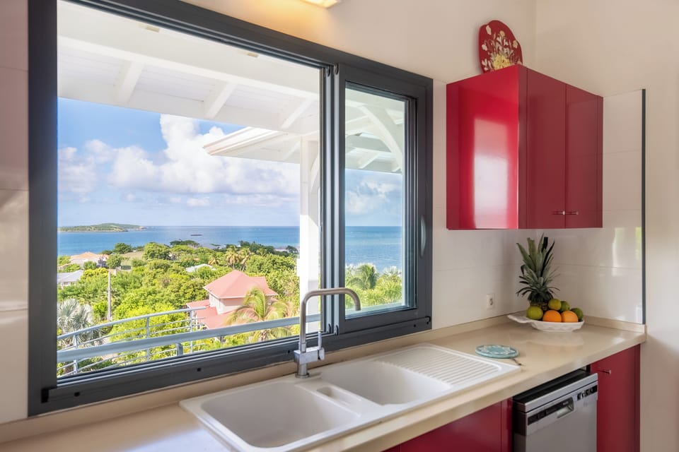 Luxury Villa, 5 Bedrooms, Private Pool, Sea View | Private kitchen | Full-size fridge, microwave, oven, stovetop