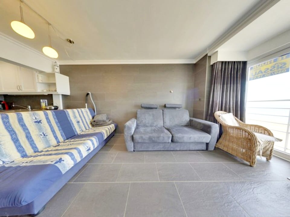 House | Living room