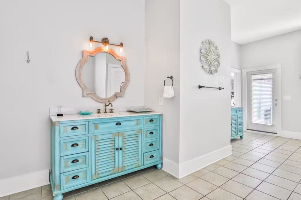 Luxurious Gulf-side Living in Santa Rosa Beach! House in South Walton County
