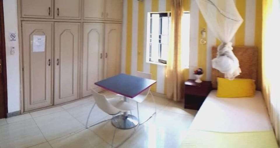 Classic Double Room Single Use | Iron/ironing board (on request), WiFi (free), individually decorated
