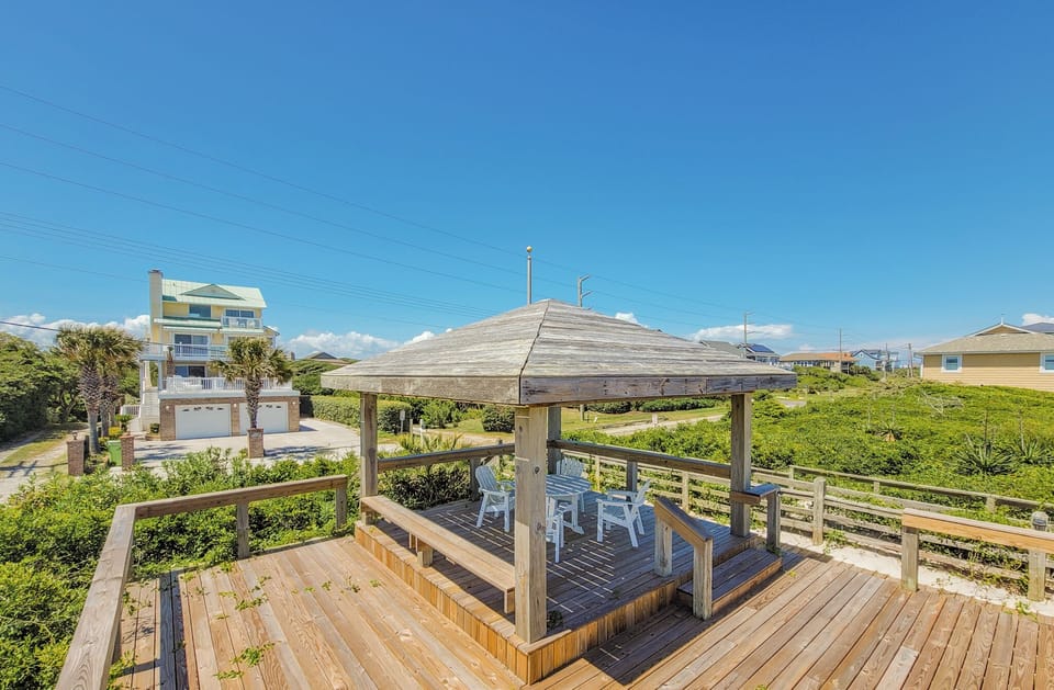 2717 S Shore Dr - Oceanside Manor (2)