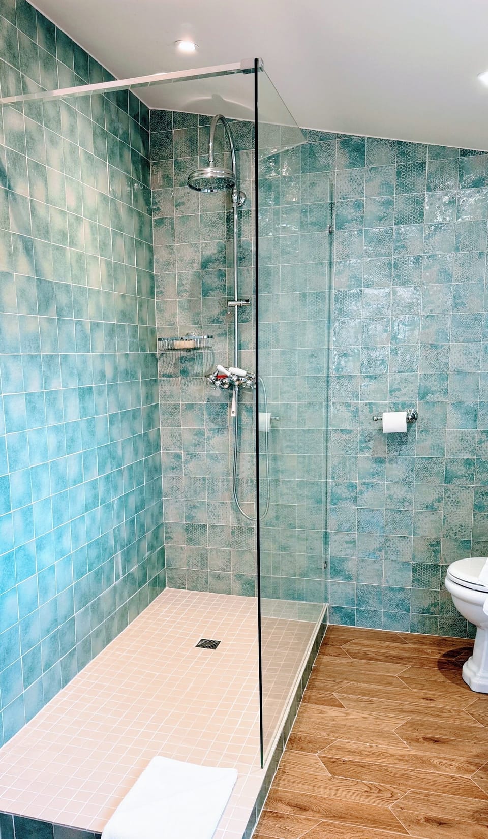 Comfort Double Room, Lake View | Bathroom
