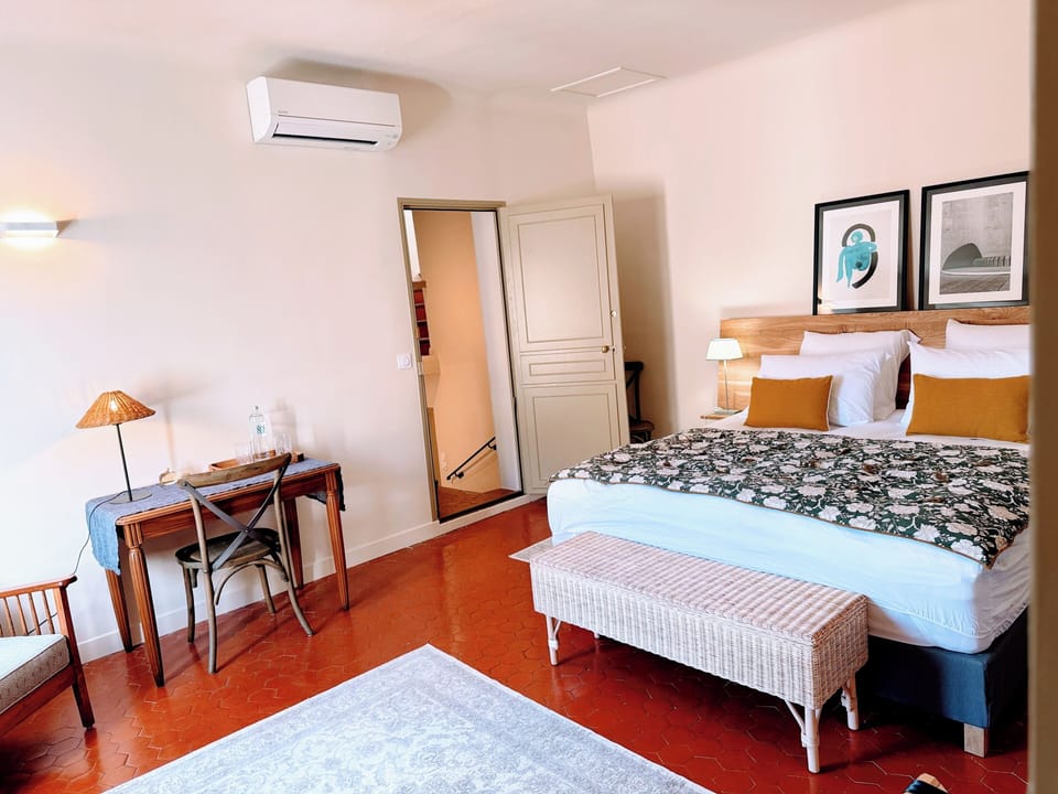 Deluxe Double Room | Free WiFi