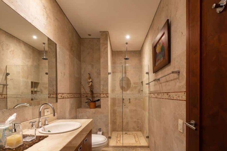 Luxury Apartment– Private Pool & Rooftop Jacuzzi Apartment in Cartagena