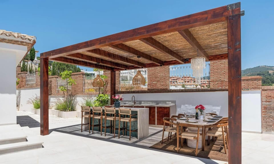 Brand new outdoor kitchen. 