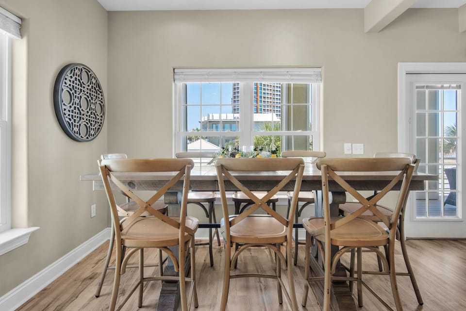 Seating for the family for dinner!