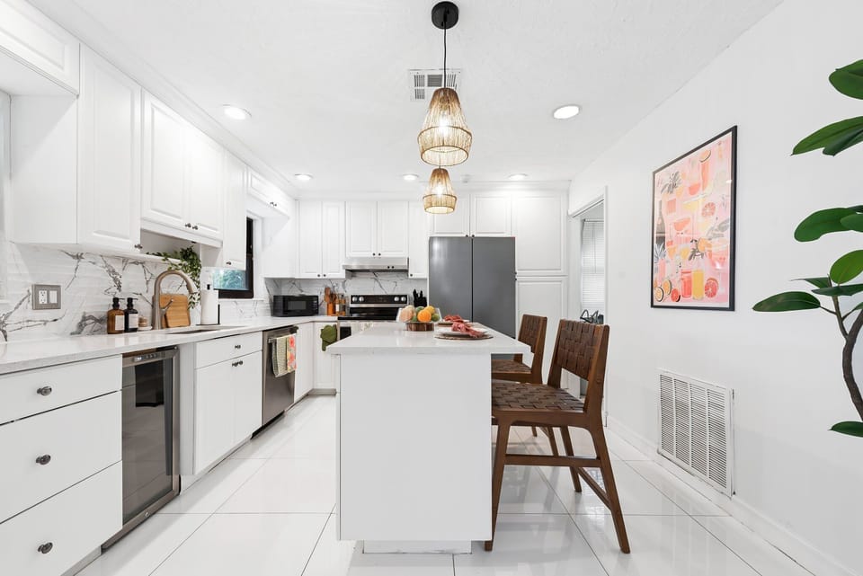 Fully equipped kitchen