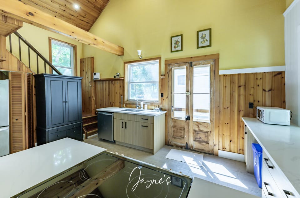 Kitchen (2)
