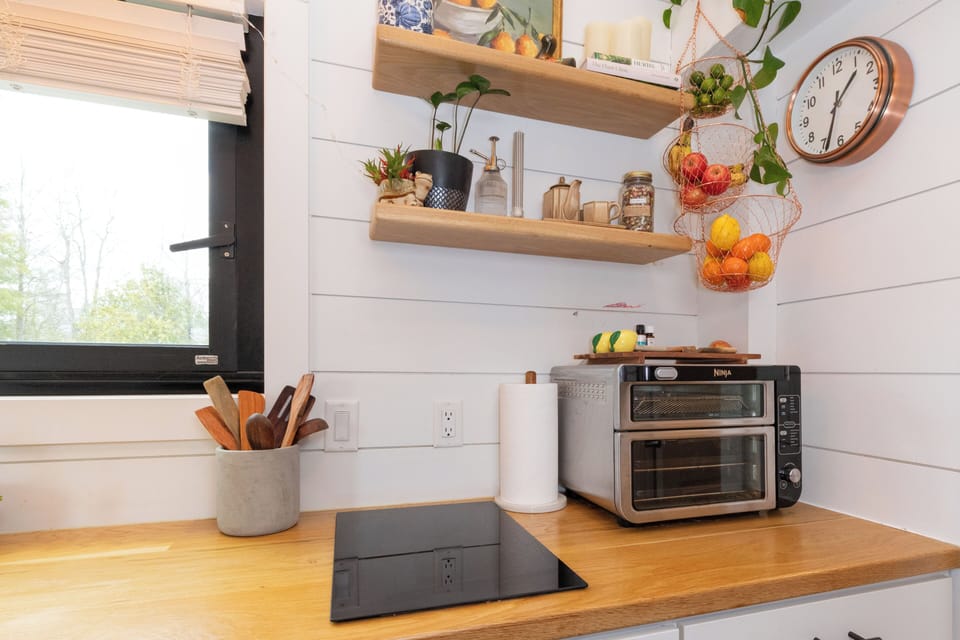 Cooktop and Ninja Oven! 