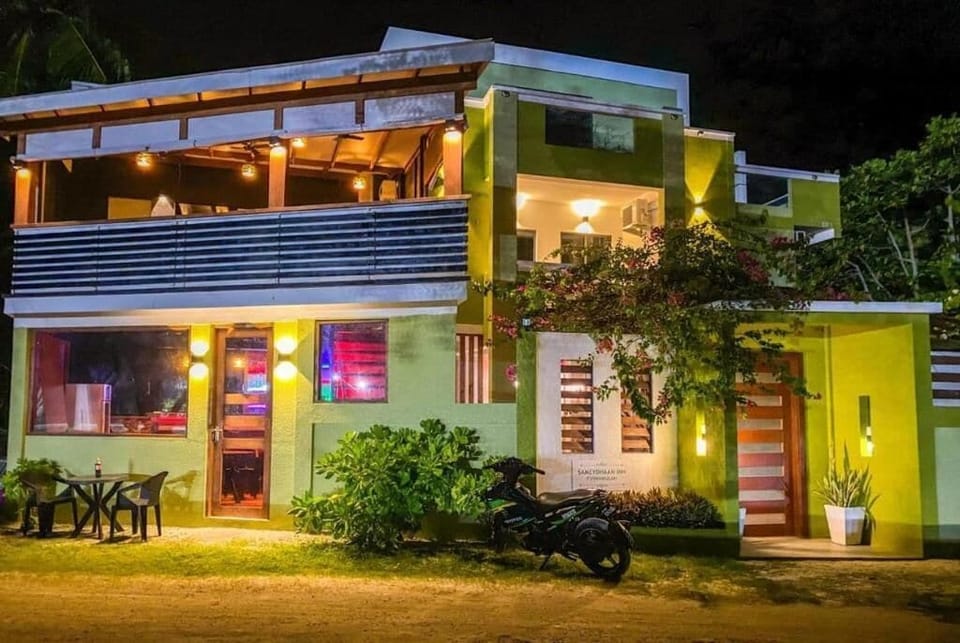Sameydhaan Inn Bed and Breakfast in Maldives