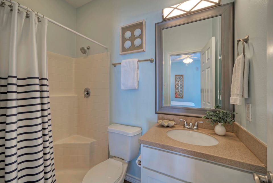 Ensuite bathroom 1 features a shower. (Costa Bahia 207)
