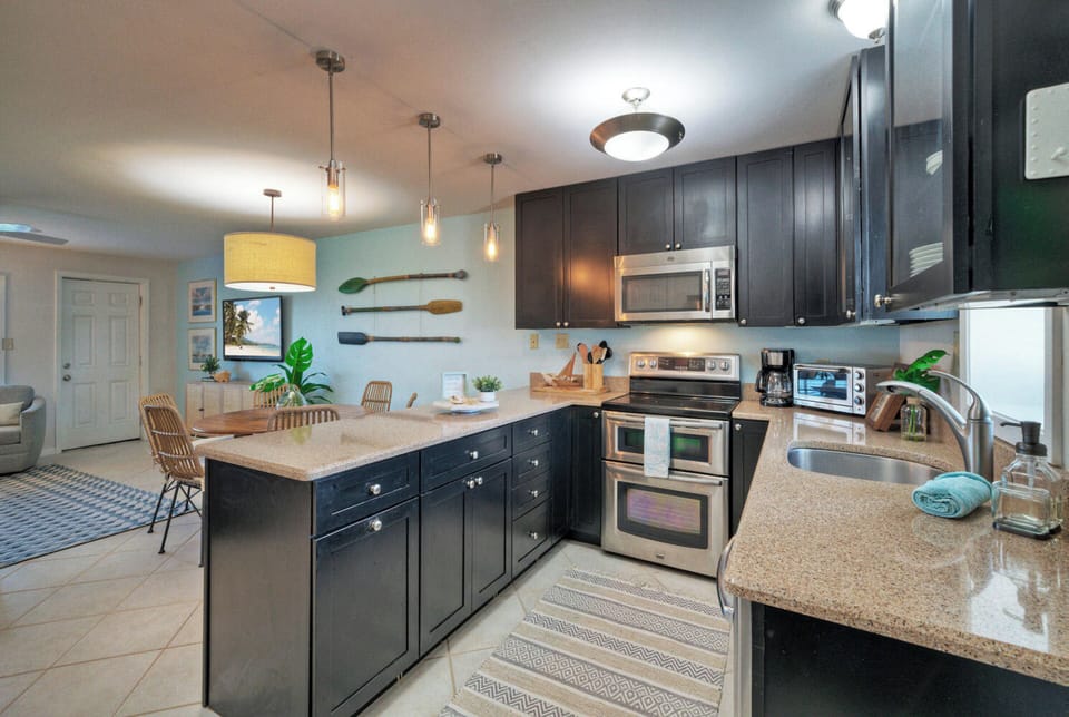 Fully equipped kitchen. (Pura Vida)