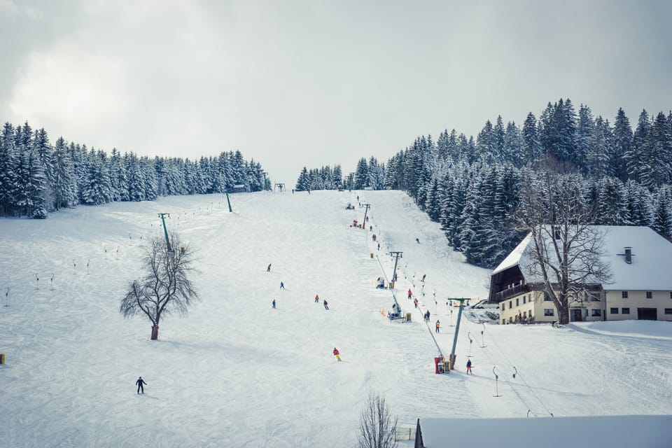 Snow and ski sports