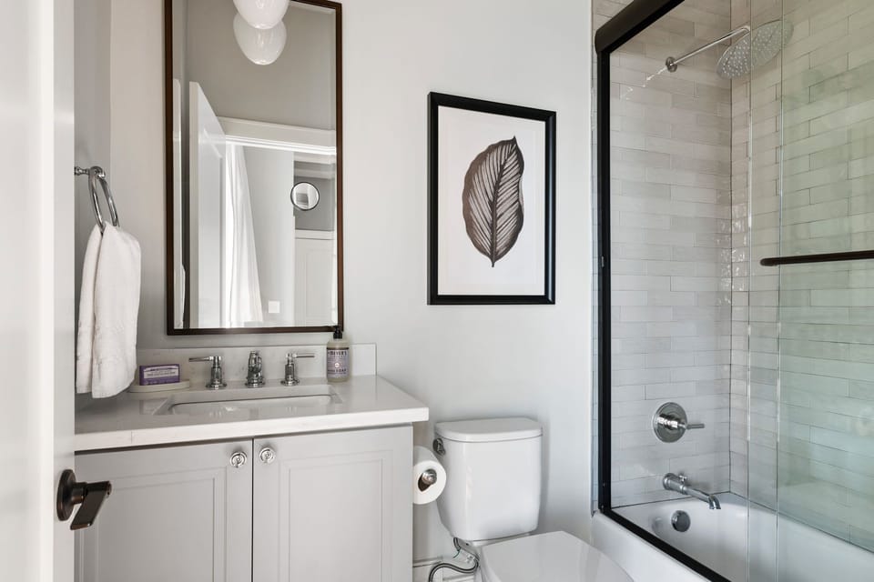 Whether you're prepping for the day or winding down, this room meets the moment.