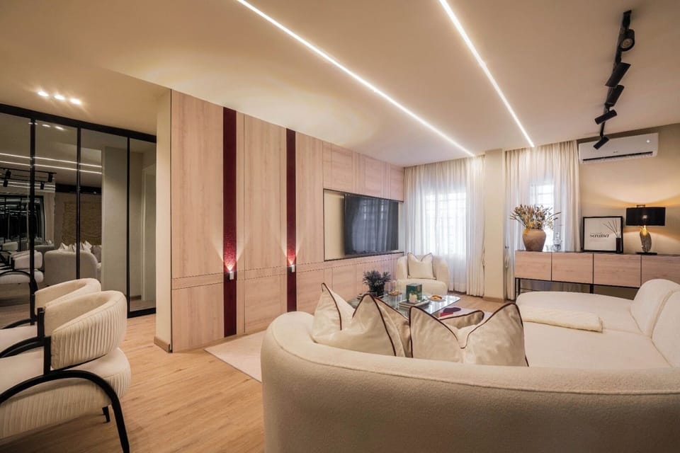 Apartment, Balcony | Living area
