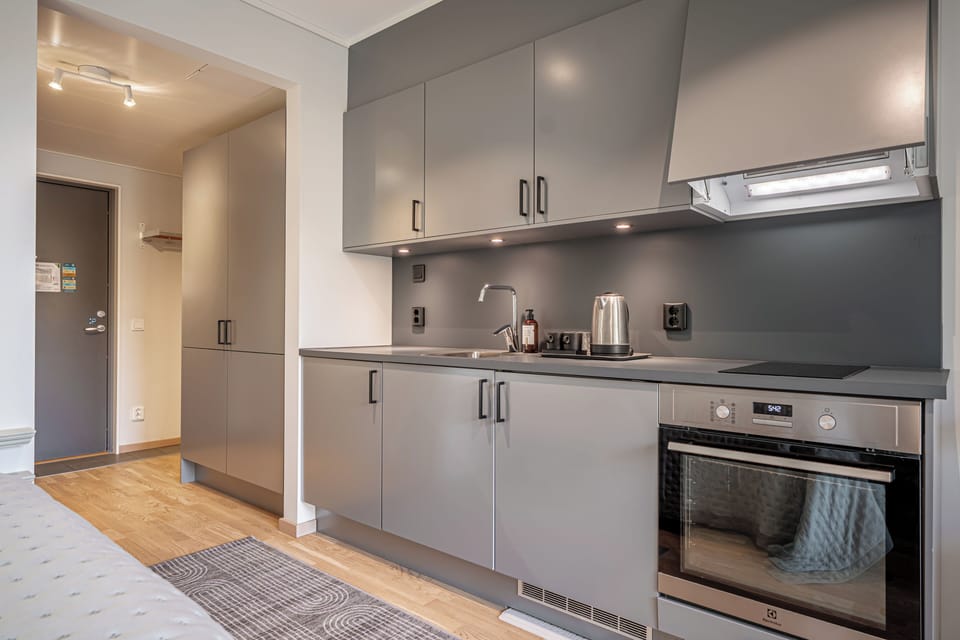 Standard Double Room | Private kitchenette