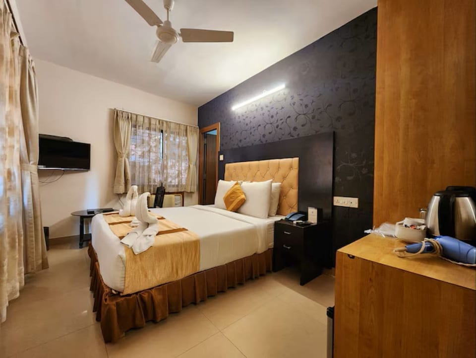 Deluxe Double Room, 1 Double Bed | Free WiFi