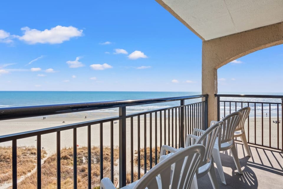 End-Unit Panoramic Ocean Sunrise and Sunset Views