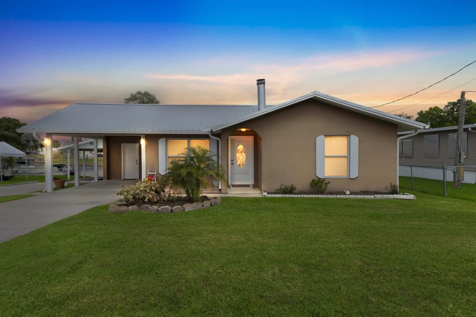 House, 3 Bedrooms | Exterior