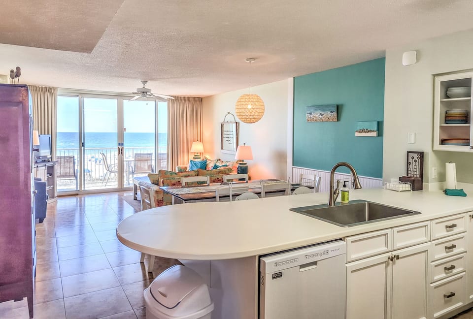 Island Princess #306 Kitchen
