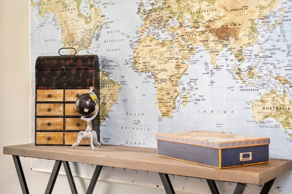 Decorative desk with world map + unique accents