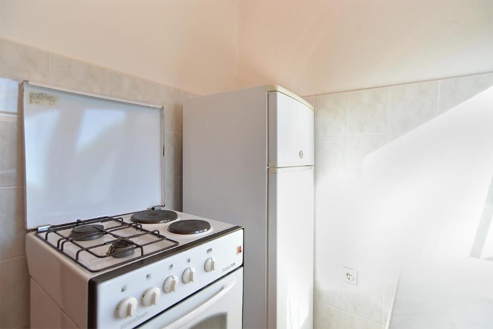 Apartment, 2 Bedrooms, Balcony, Garden View | Interior