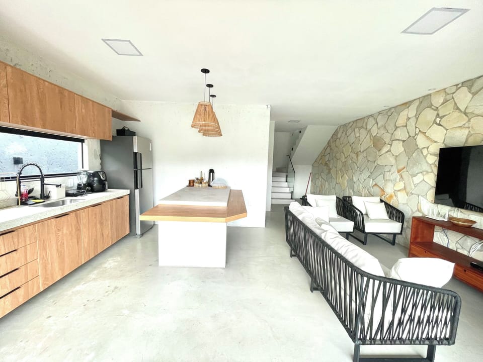 House | Living area | Flat-screen TV