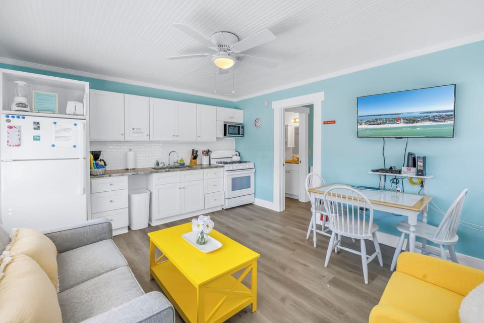 Enjoy open-concept living for easy island vacation flow.
