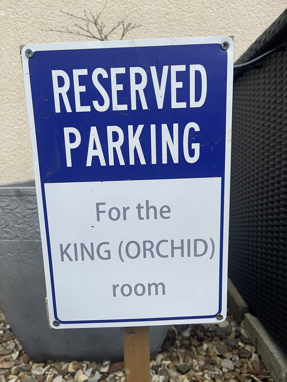 King (Orchid) Room, Countryside View, Non Smoking | Desk, laptop workspace, blackout drapes, WiFi (free)