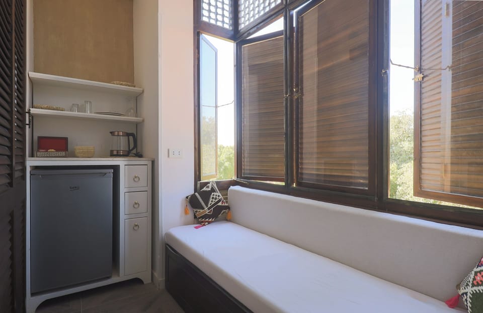 Superior Double Room, Mountain View | Desk, laptop workspace, iron/ironing board, free WiFi