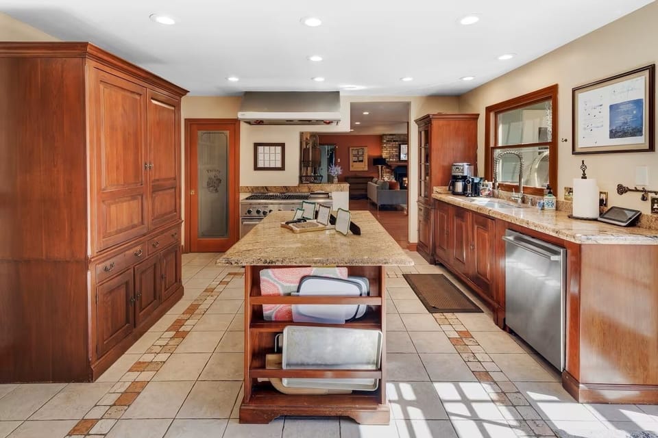 A chef’s dream kitchen, equipped for your cooking needs
