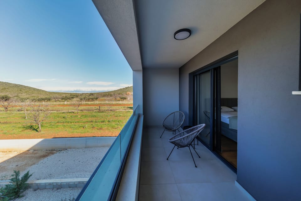 Deluxe Villa, Garden View | Terrace/patio