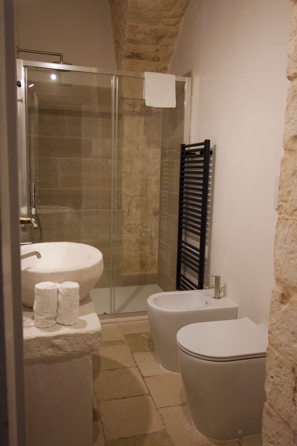 Superior Triple Room | Bathroom | Shower, hair dryer, bidet, towels