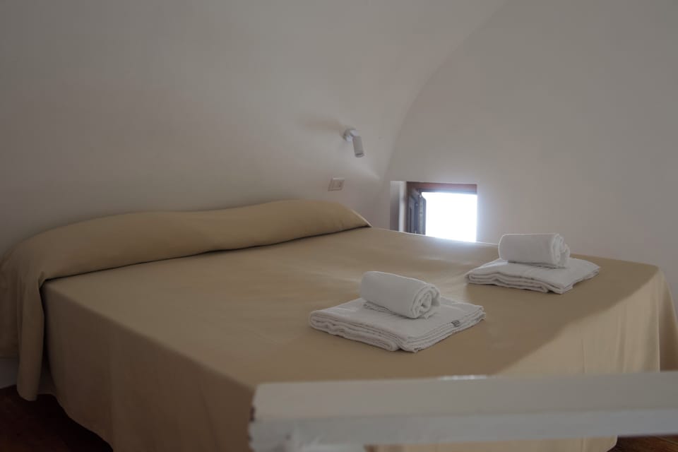 Superior Triple Room | Rollaway beds, free WiFi, bed sheets