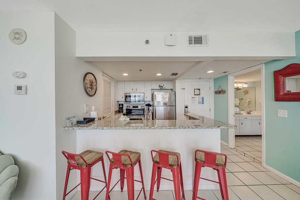 Welcome to Long Beach Resort Tower IV Unit 1205!