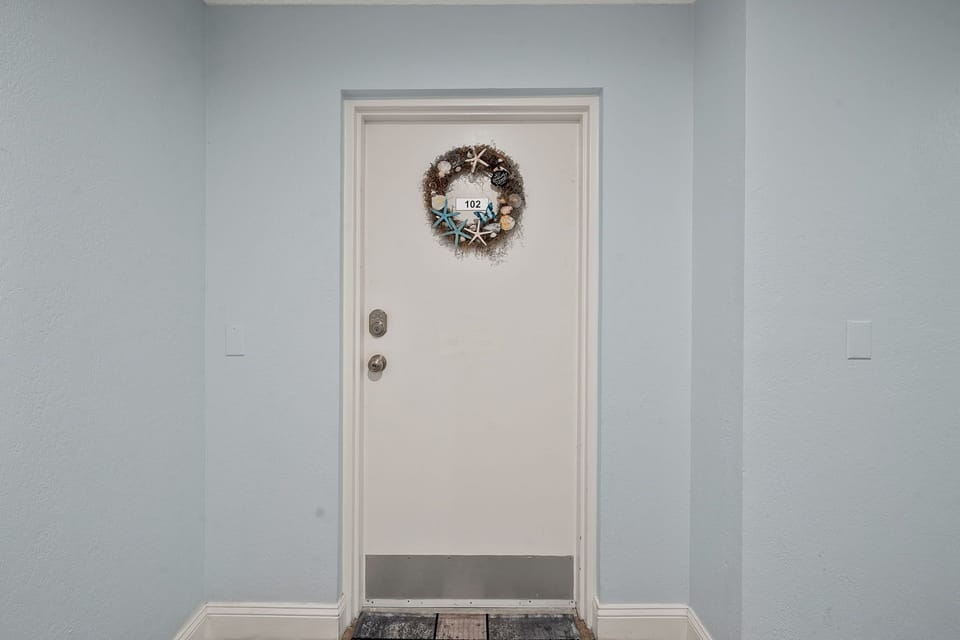 Welcome to your vacation home away from home!