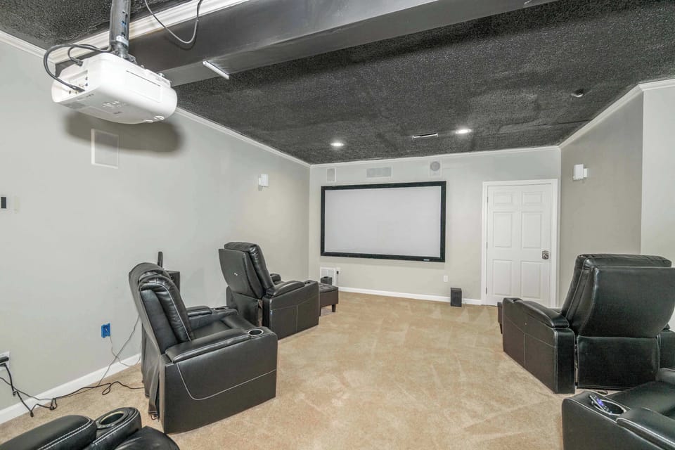 Head downstairs to the theater room & enjoy an epic movie night!