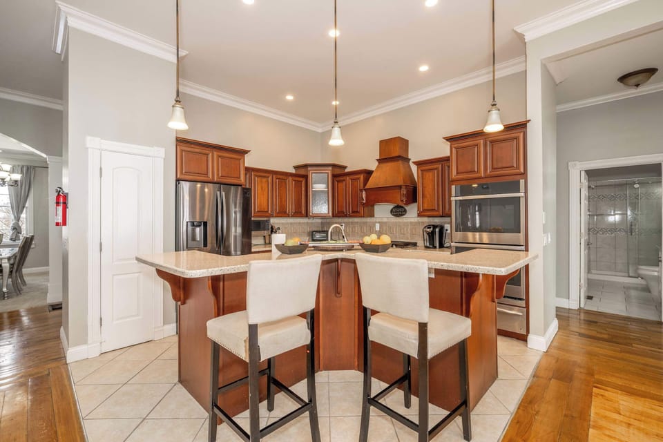 Sip morning coffee or grab a bite at the kitchen counter