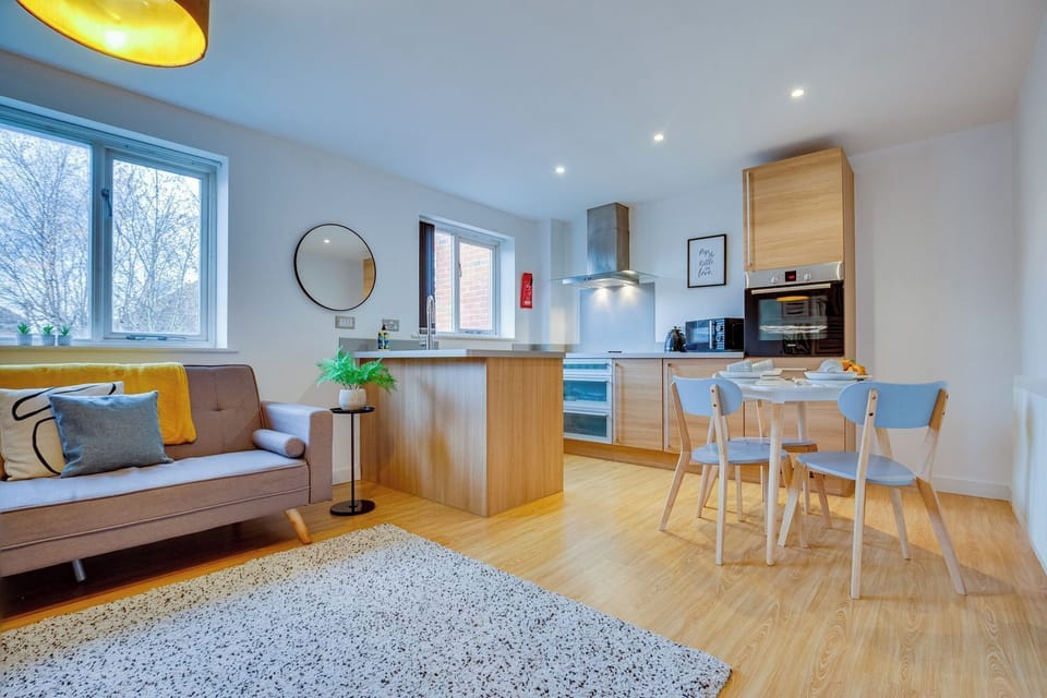 Classic Apartment, 2 Bedrooms, Non Smoking | Living area | Flat-screen TV