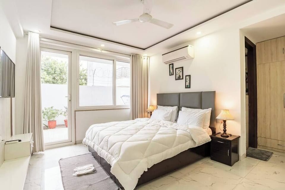 Cozy up in style and comfort in our inviting living room. Whether it's a movie night with loved ones or simply unwinding with a good book, this space is designed for making memorable moments -parfaitstreet