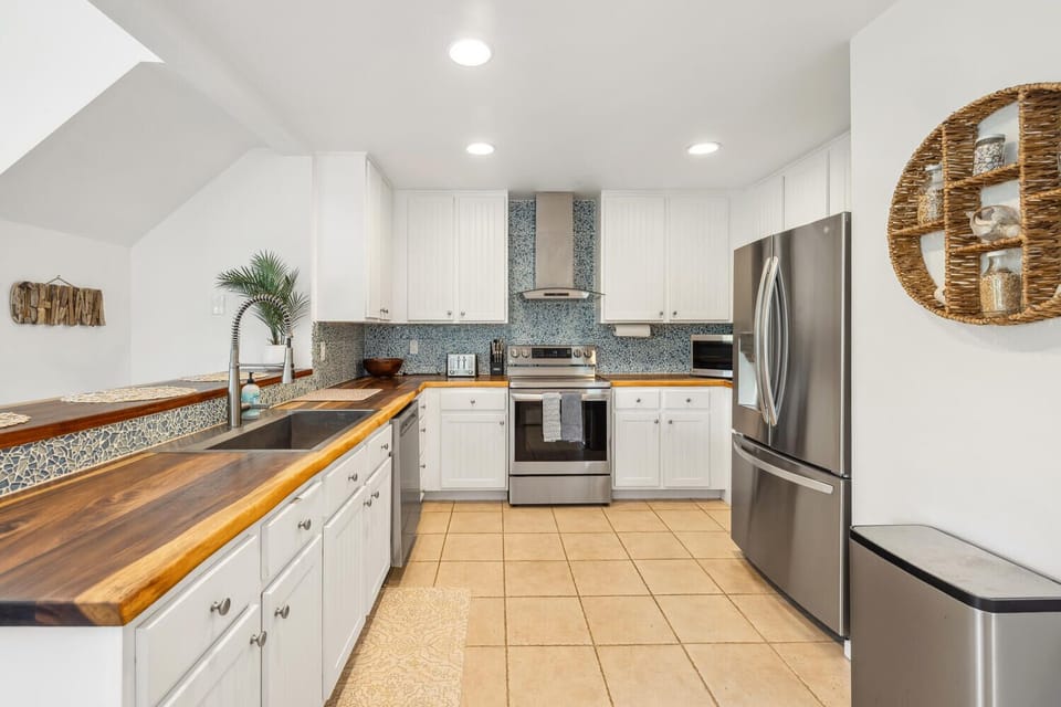 Well-equipped kitchen perfect for entertaining
