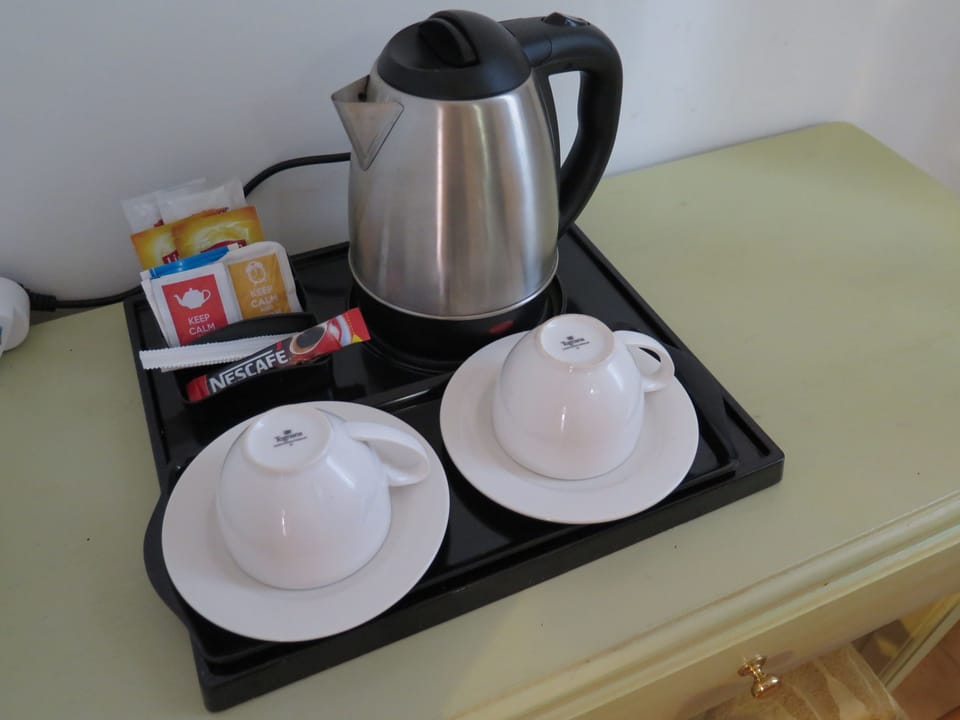 Basic Double Room | Coffee and/or coffee maker