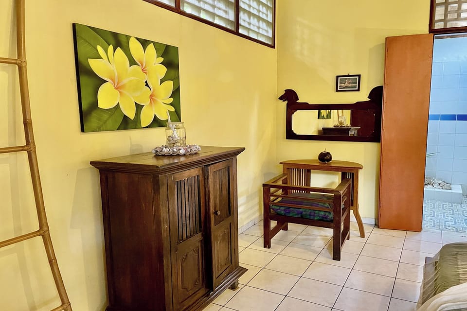 Double Room | Desk, WiFi (free), bed sheets