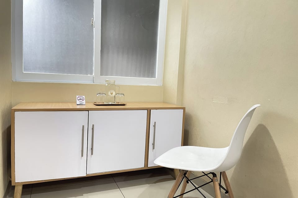 Superior Room | Desk, iron/ironing board, free WiFi, bed sheets